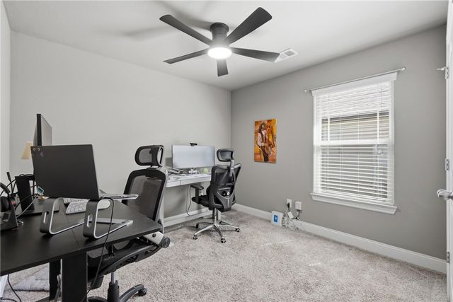 3807 Capstone Avenue, Bentonville, AR 72712