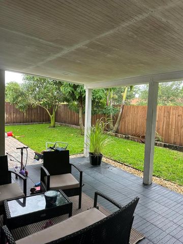 8202 White Rock Circle, Boynton Beach, FL 33436