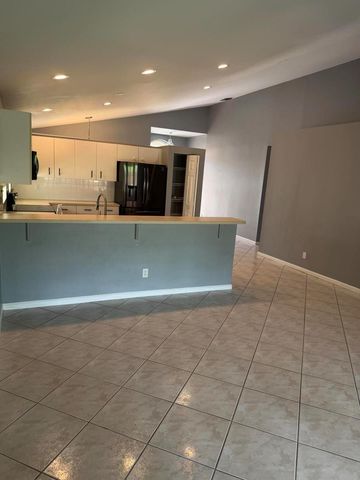 8202 White Rock Circle, Boynton Beach, FL 33436