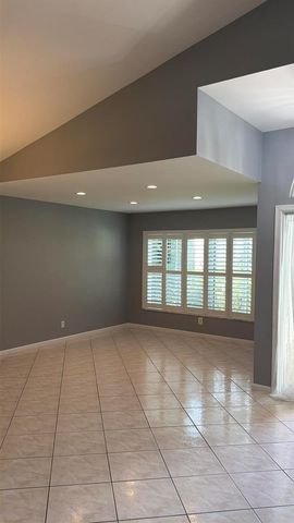 8202 White Rock Circle, Boynton Beach, FL 33436