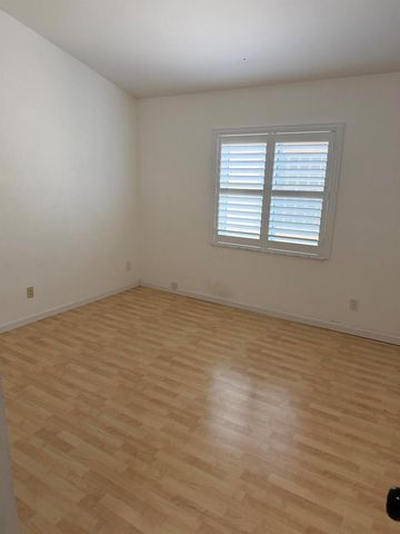 8202 White Rock Circle, Boynton Beach, FL 33436