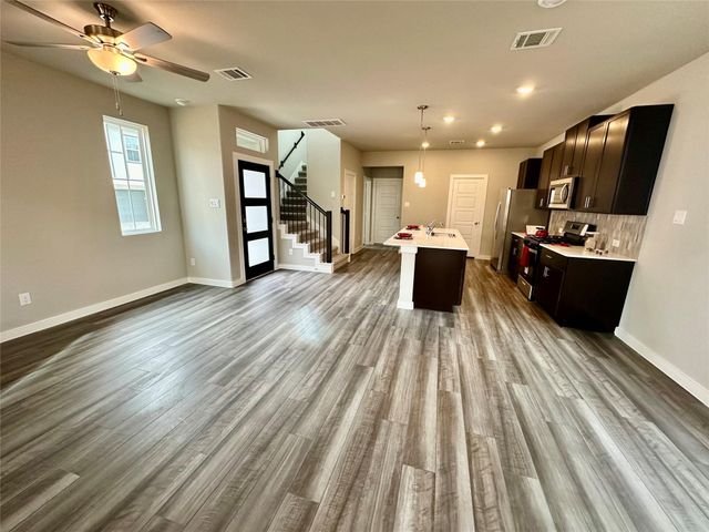 3121 Moontide Lane, Houston, TX 77063