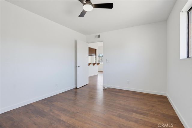4881 Vista Dr 2, Huntington Beach, CA 92649