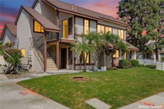 4881 Vista Dr 2, Huntington Beach, CA 92649