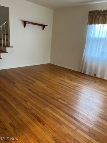 16100 Scottsdale Boulevard, Shaker Heights, OH 44120