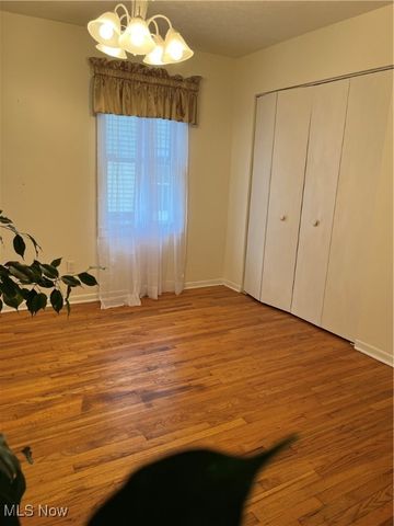 16100 Scottsdale Boulevard, Shaker Heights, OH 44120