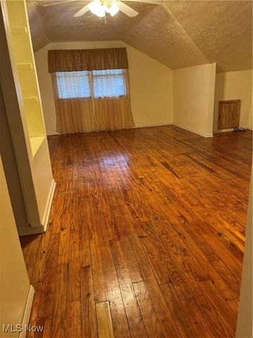 16100 Scottsdale Boulevard, Shaker Heights, OH 44120