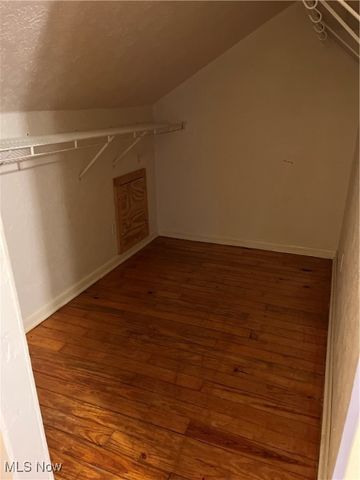 16100 Scottsdale Boulevard, Shaker Heights, OH 44120