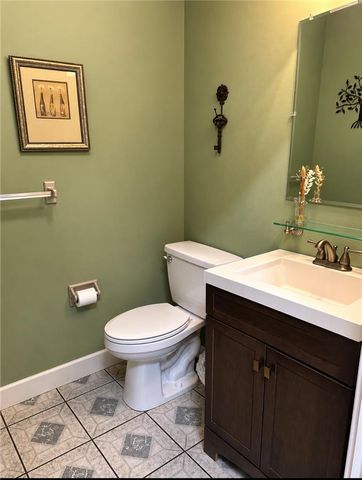 2081 Dolores Lane, Lower Saucon Twp, PA 18055
