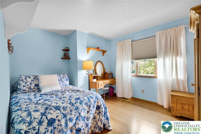 2081 Dolores Lane, Lower Saucon Twp, PA 18055