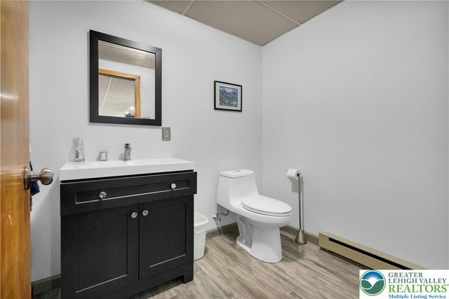 2081 Dolores Lane, Lower Saucon Twp, PA 18055