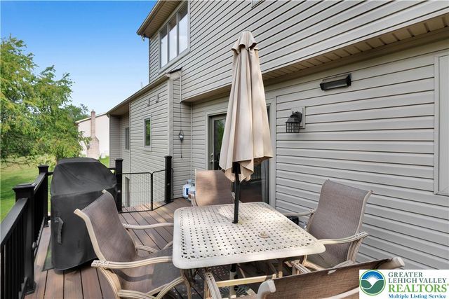 2081 Dolores Lane, Lower Saucon Twp, PA 18055