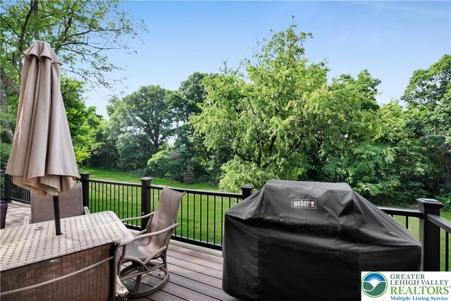 2081 Dolores Lane, Lower Saucon Twp, PA 18055