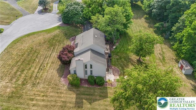 2081 Dolores Lane, Lower Saucon Twp, PA 18055