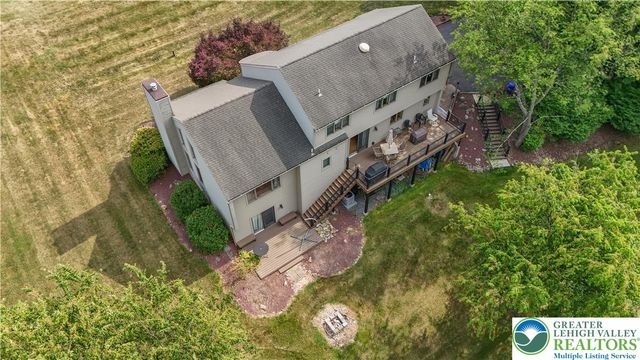 2081 Dolores Lane, Lower Saucon Twp, PA 18055