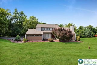 2081 Dolores Lane, Lower Saucon Twp, PA 18055
