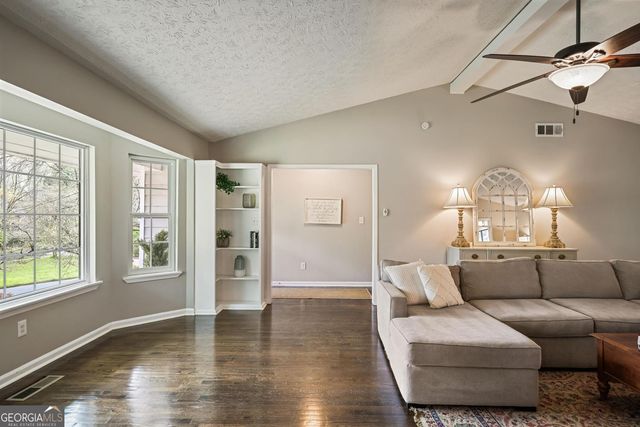 785 E Hembree Crossing, Roswell, GA 30076