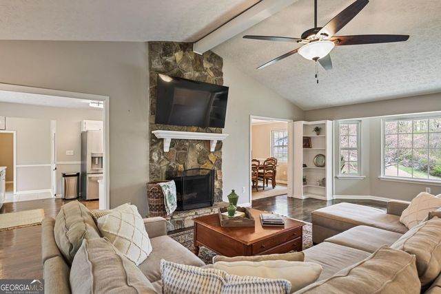 785 E Hembree Crossing, Roswell, GA 30076