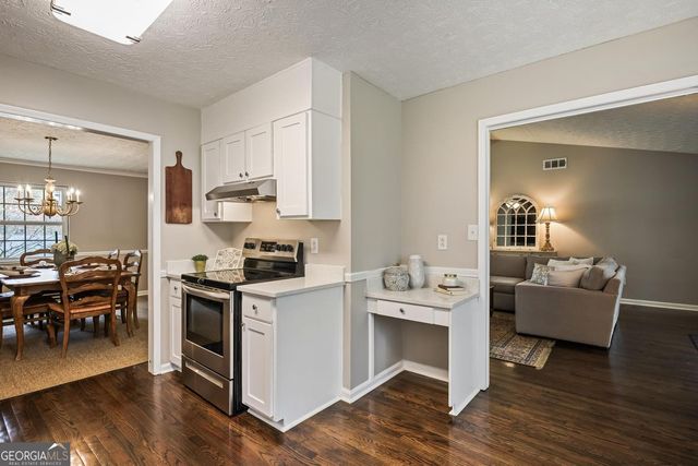 785 E Hembree Crossing, Roswell, GA 30076