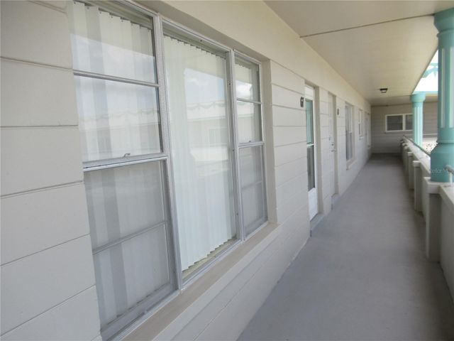 2371 ISRAELI DRIVE 67, Clearwater, FL 33763