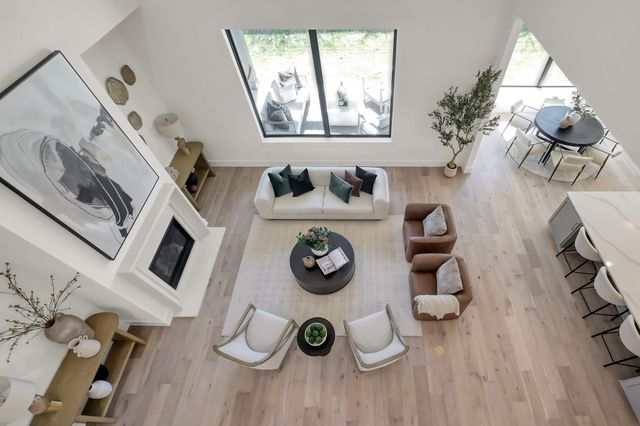 9537 Kerrwood Lane, Houston, TX 77080