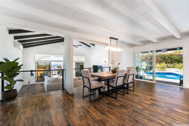 1931 Alaweo Street, Honolulu, HI 96821