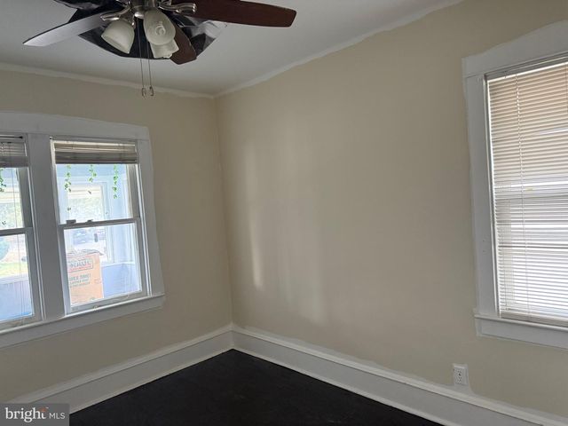 2404 42ND ST, Pennsauken, NJ 08110