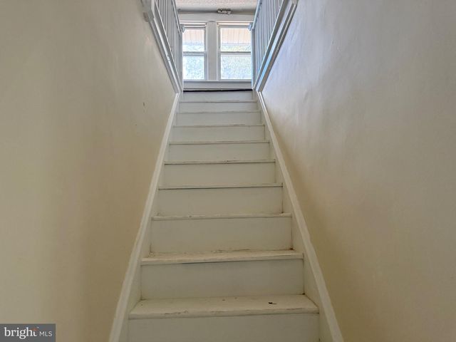 2404 42ND ST, Pennsauken, NJ 08110