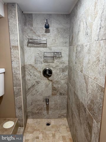 2404 42ND ST, Pennsauken, NJ 08110