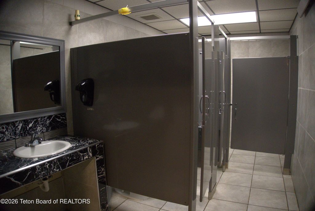 942 SHOSHONI Street, Thermopolis, WY 82443 photo 18