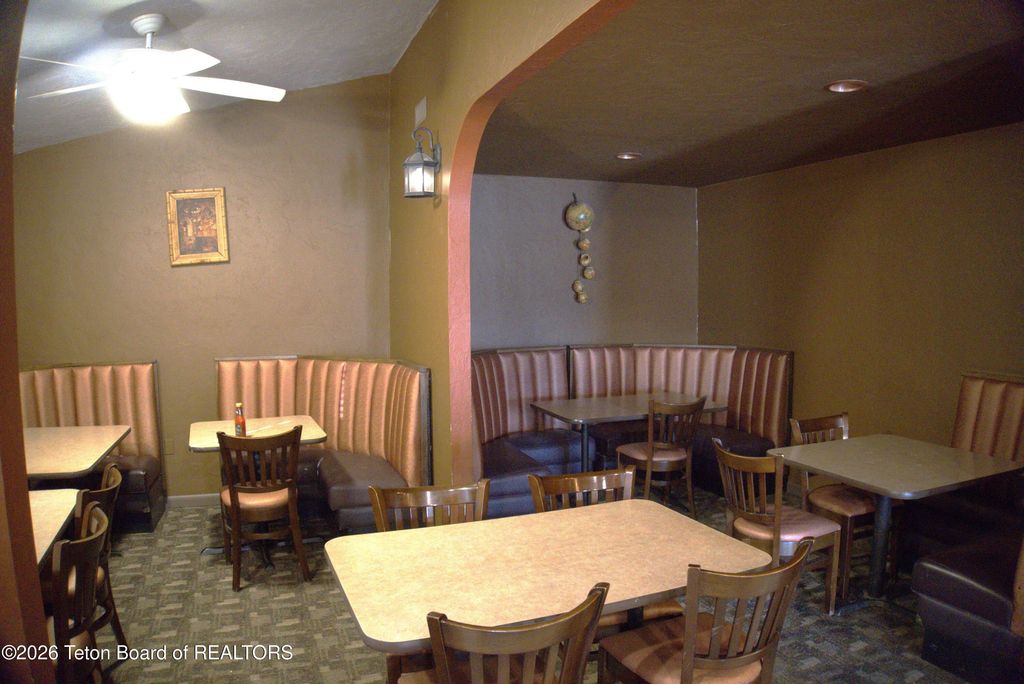 942 SHOSHONI Street, Thermopolis, WY 82443 photo 27