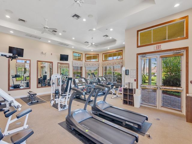 6305 Oxford Circle 101A, Vero Beach, FL 32966