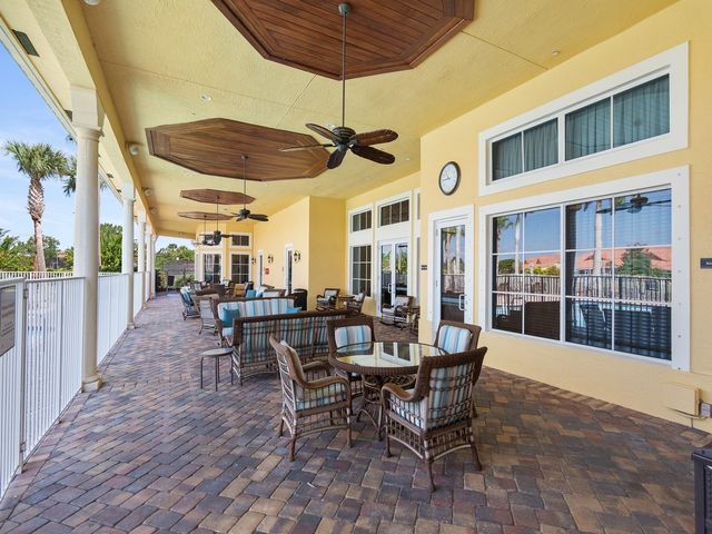 6305 Oxford Circle 101A, Vero Beach, FL 32966