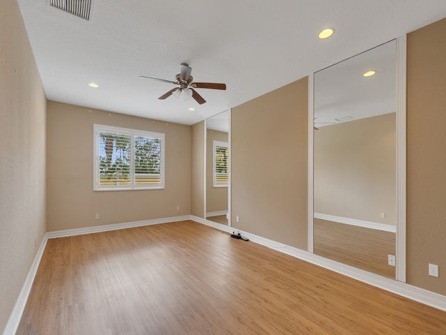 6305 Oxford Circle 101A, Vero Beach, FL 32966