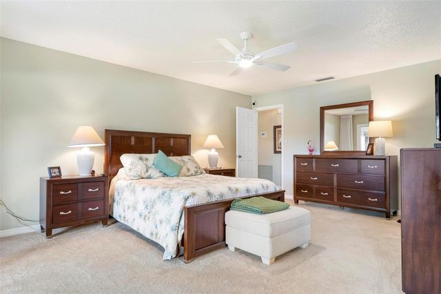 3896 WILSHIRE DRIVE 11, Sarasota, FL 34238