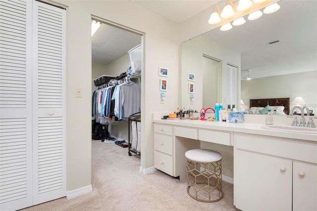 3896 WILSHIRE DRIVE 11, Sarasota, FL 34238