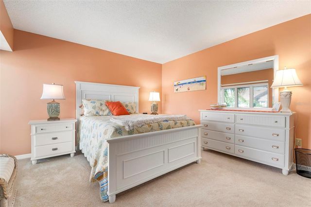 3896 WILSHIRE DRIVE 11, Sarasota, FL 34238