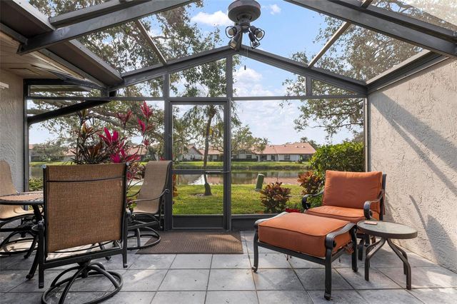 3896 WILSHIRE DRIVE 11, Sarasota, FL 34238