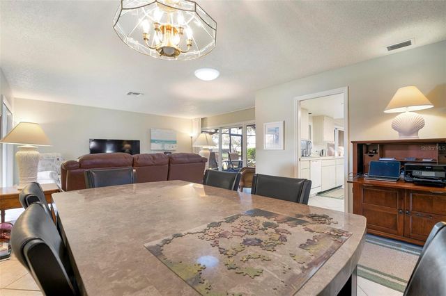 3896 WILSHIRE DRIVE 11, Sarasota, FL 34238