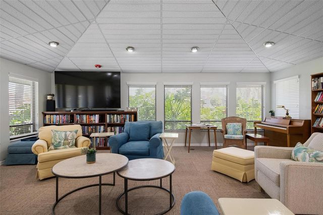 3896 WILSHIRE DRIVE 11, Sarasota, FL 34238