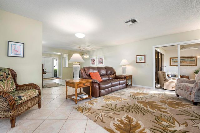 3896 WILSHIRE DRIVE 11, Sarasota, FL 34238