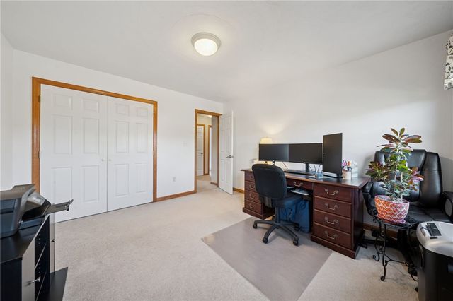 3959 Sunflower Ct, Murrysville, PA 15668