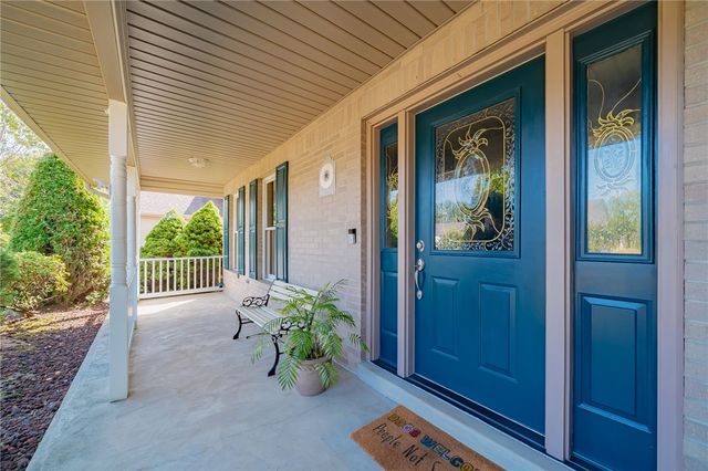 3959 Sunflower Ct, Murrysville, PA 15668