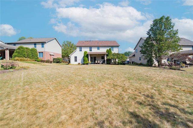 3959 Sunflower Ct, Murrysville, PA 15668