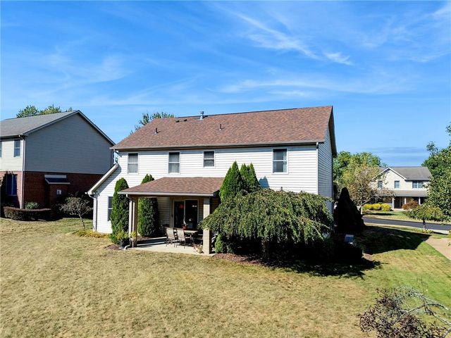 3959 Sunflower Ct, Murrysville, PA 15668