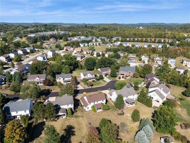 3959 Sunflower Ct, Murrysville, PA 15668