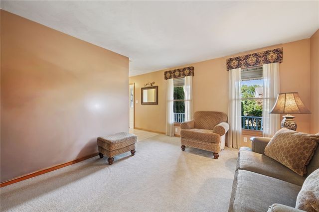 3959 Sunflower Ct, Murrysville, PA 15668