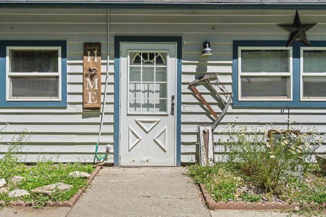30720 N Mill Rd, Deer Park, WA 99006