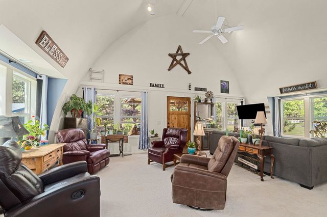 30720 N Mill Rd, Deer Park, WA 99006