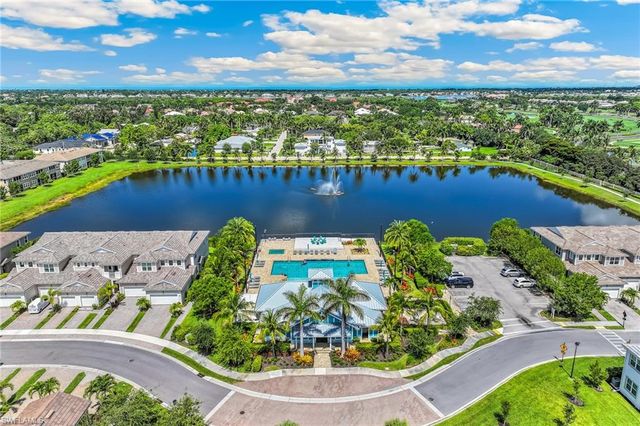 4704 Arboretum CIR 102, Naples, FL 34112